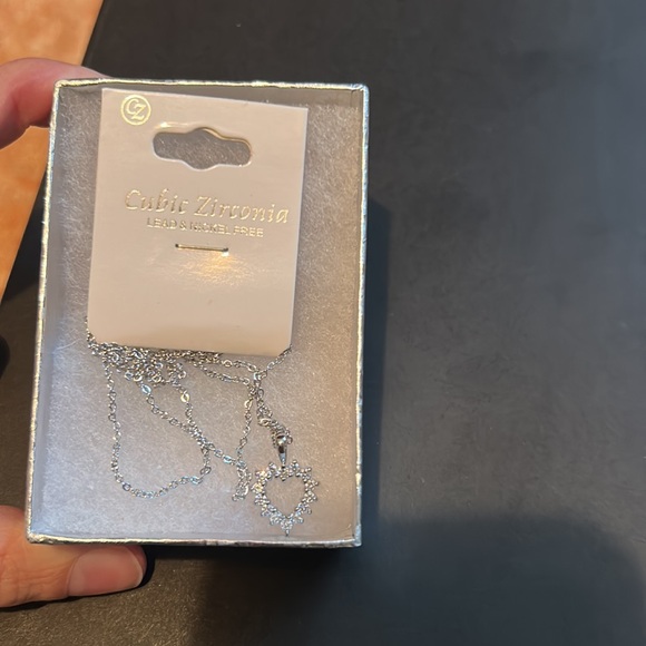 NEW cubic zirconia silver heart necklace - Picture 1 of 4